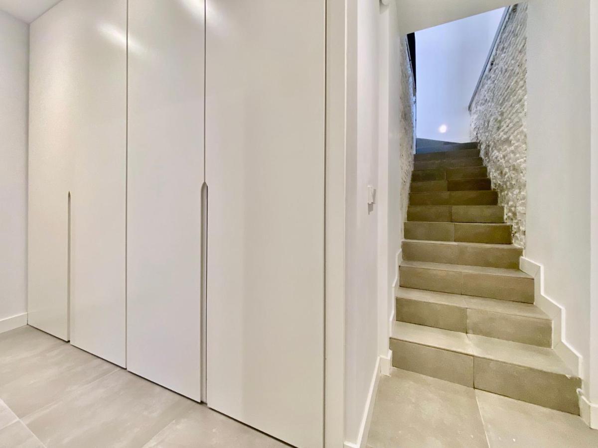 Tulem La Latina Madrid Exterior photo