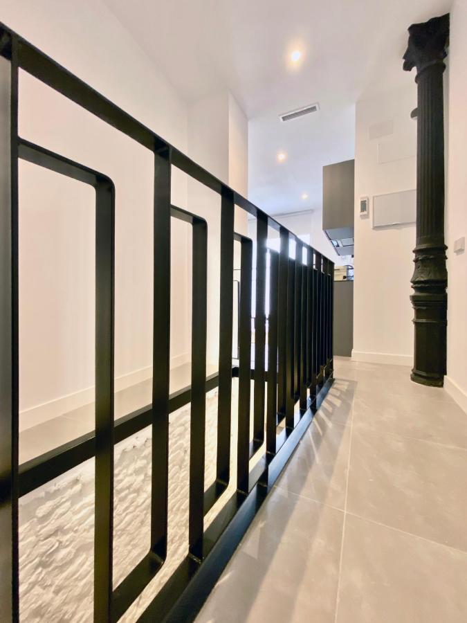 Tulem La Latina Madrid Exterior photo